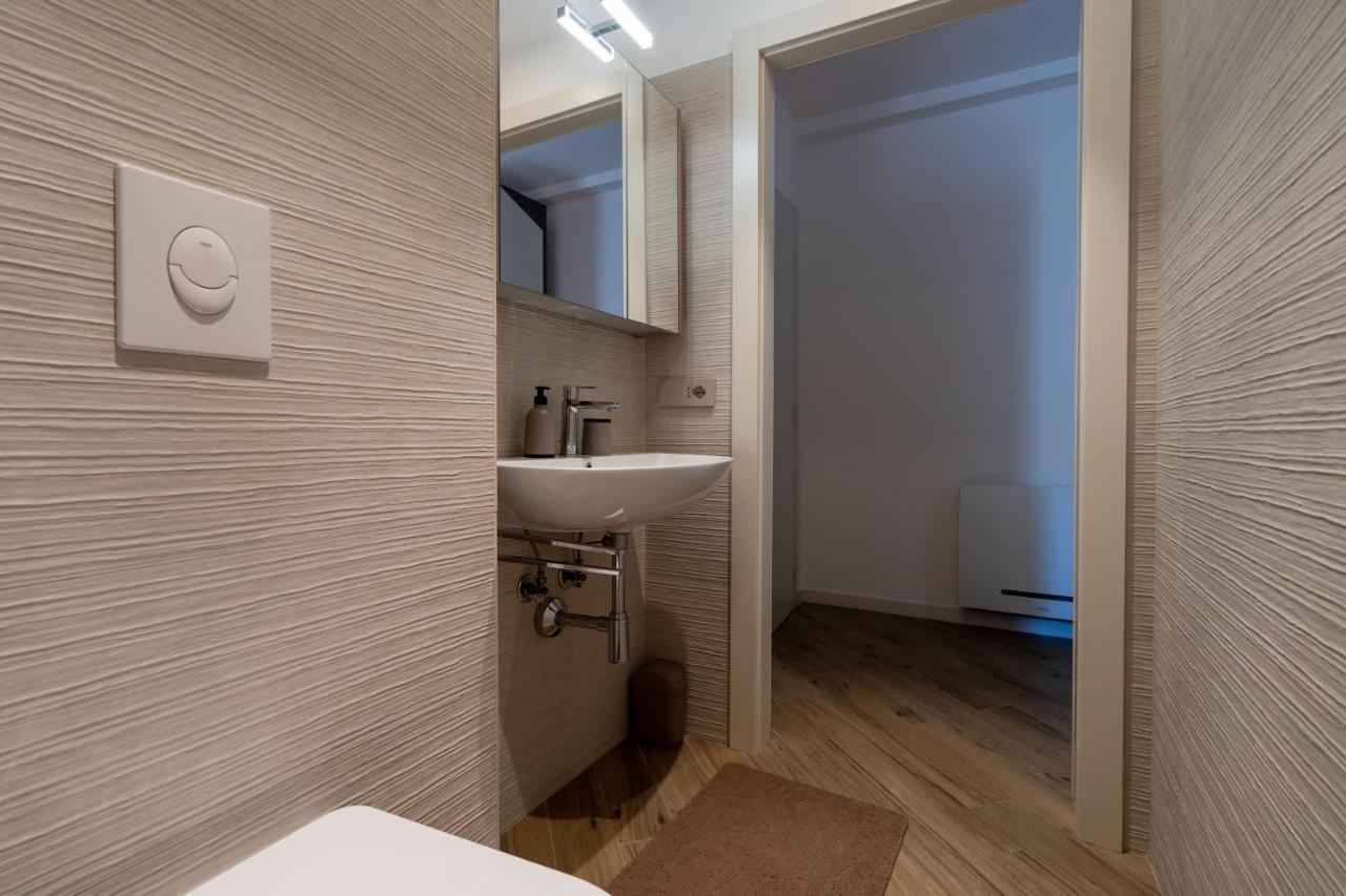 Aurealiving - Trastevere With Rooftop & Gym, Your Place In Appartement