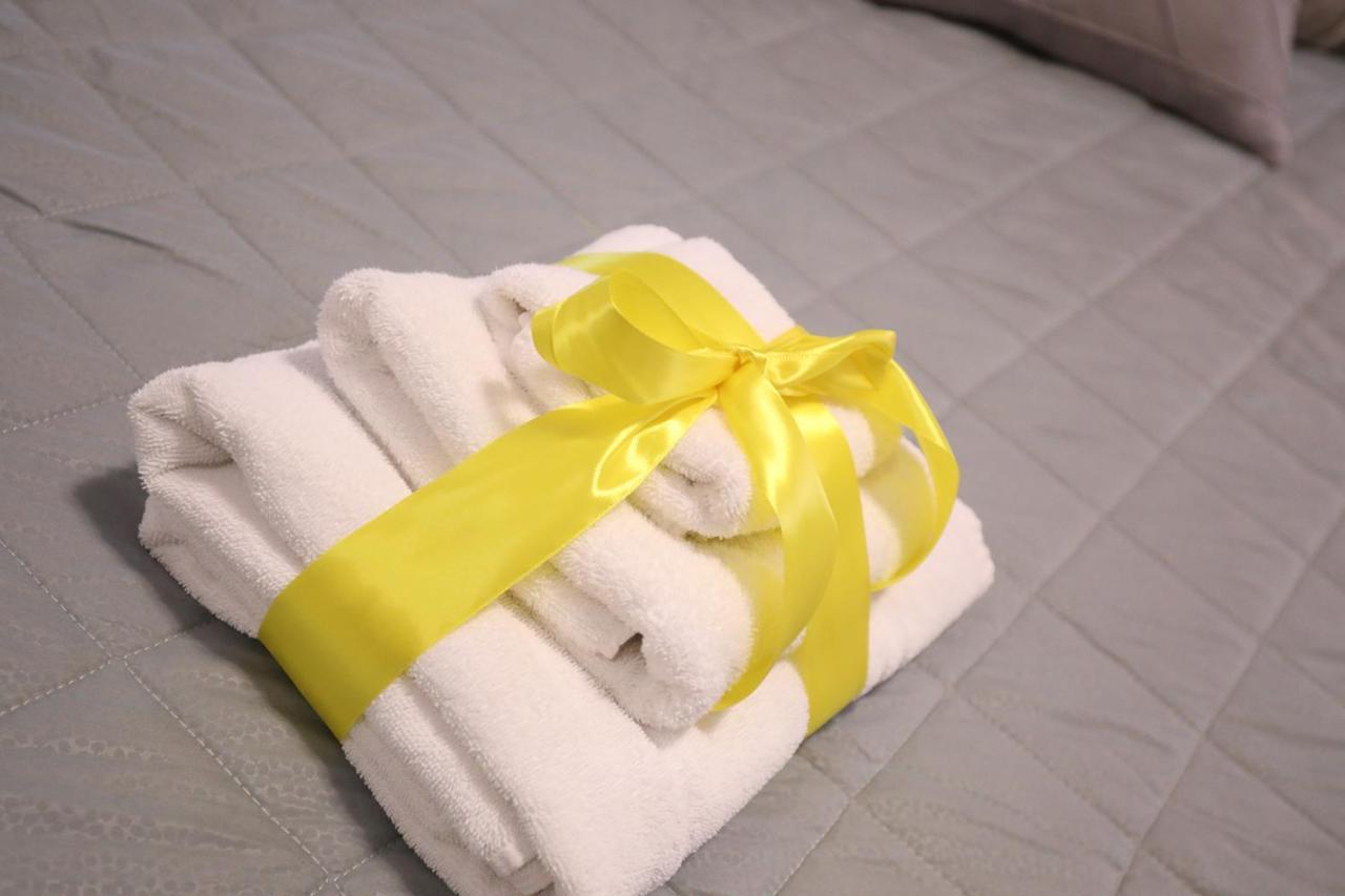 Movie Guest house *