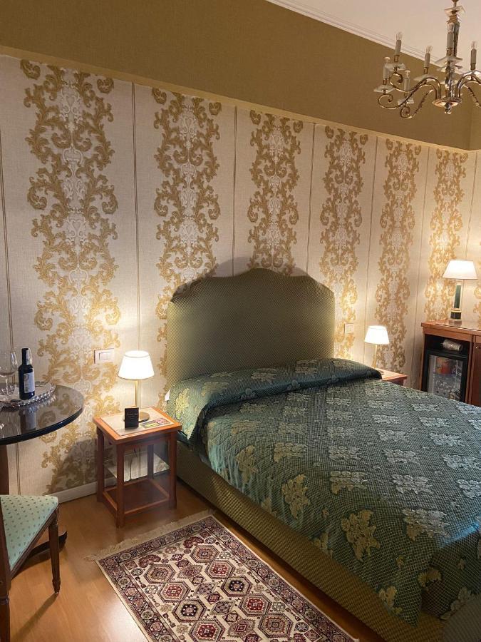 Venus Guest house *