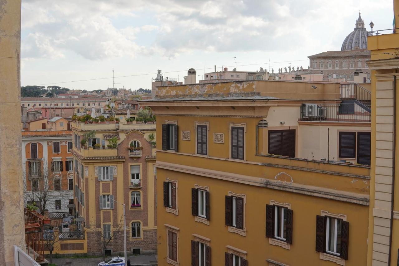 Rooftop St. Peter * Rome