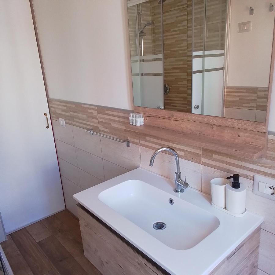 Appartement Domus Incantevole Vicino Colosseo Foro Rome