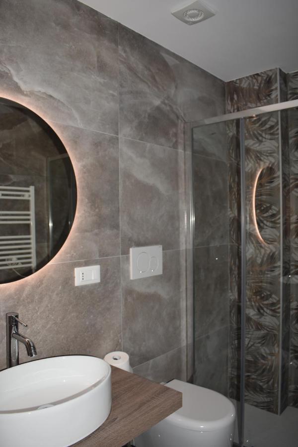 Gallery House 59 * Roma