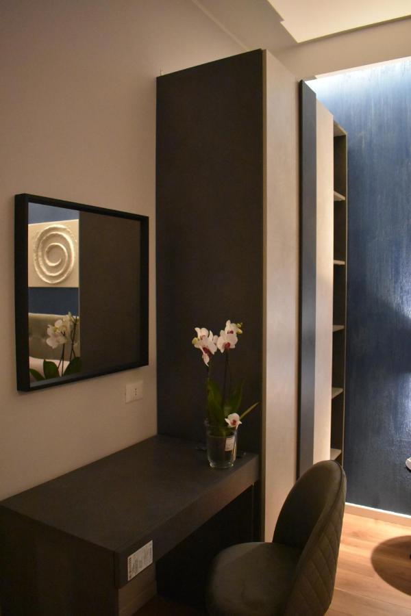 Gallery House 59 * Roma