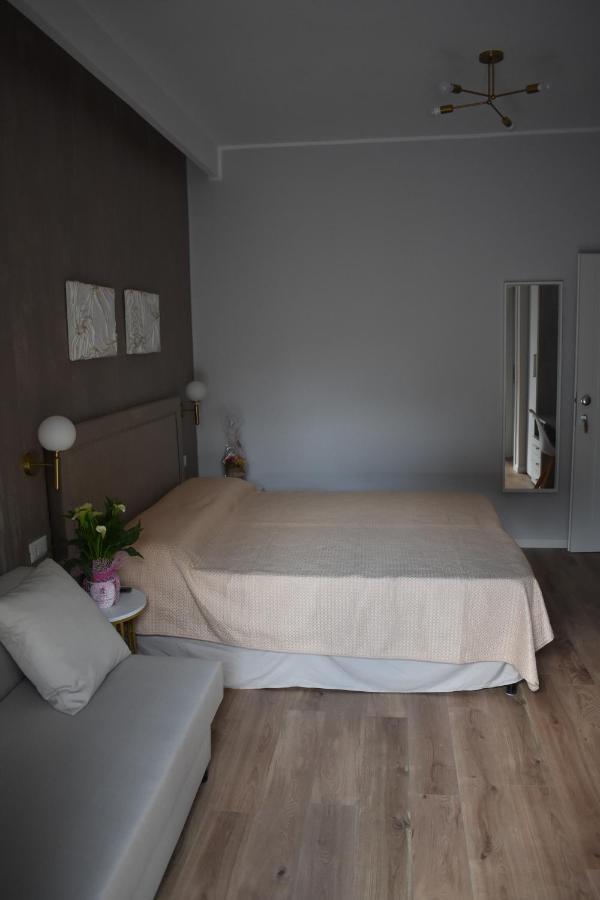Gallery House 59 * Roma