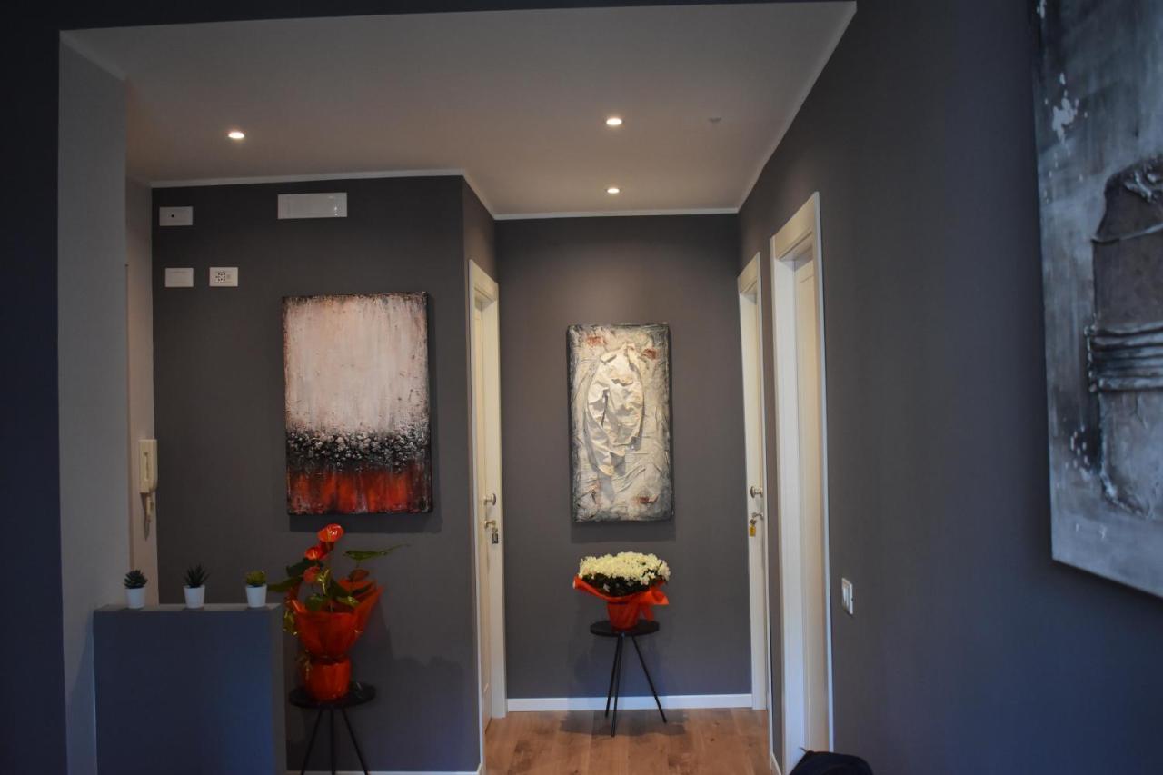 Gallery House 59 * Roma