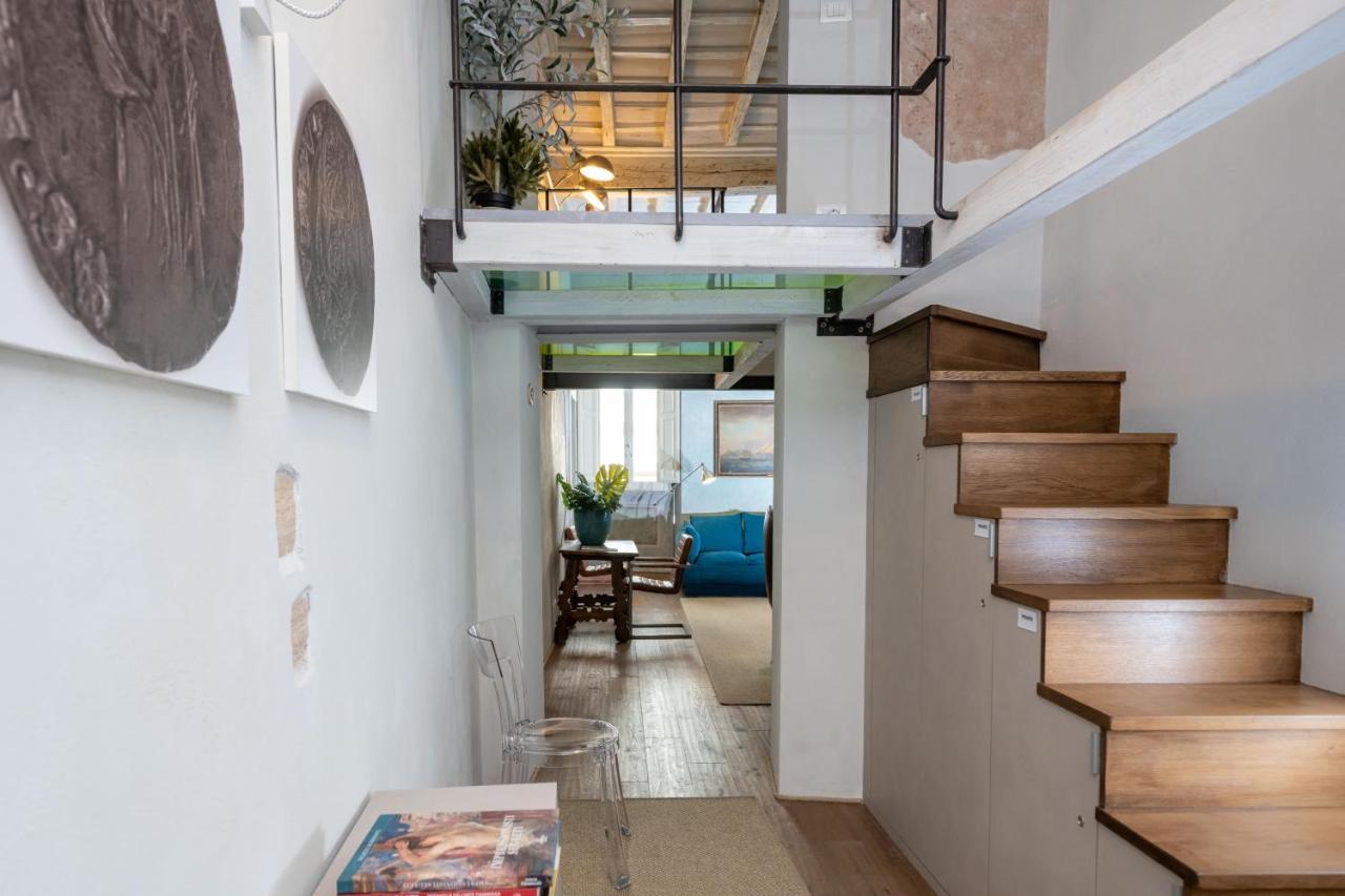 Apartment Design Near Spanish Step *