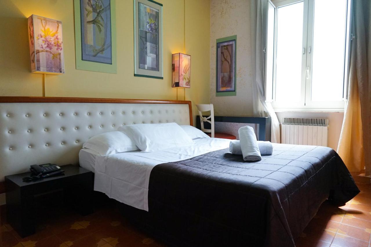 Roma Room Hotel Hotel 3*