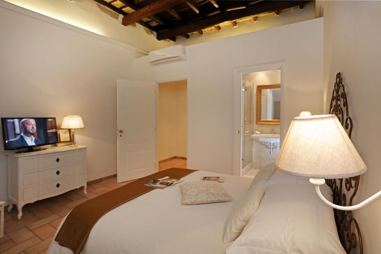 Madonna De' Monti Guest house 3*