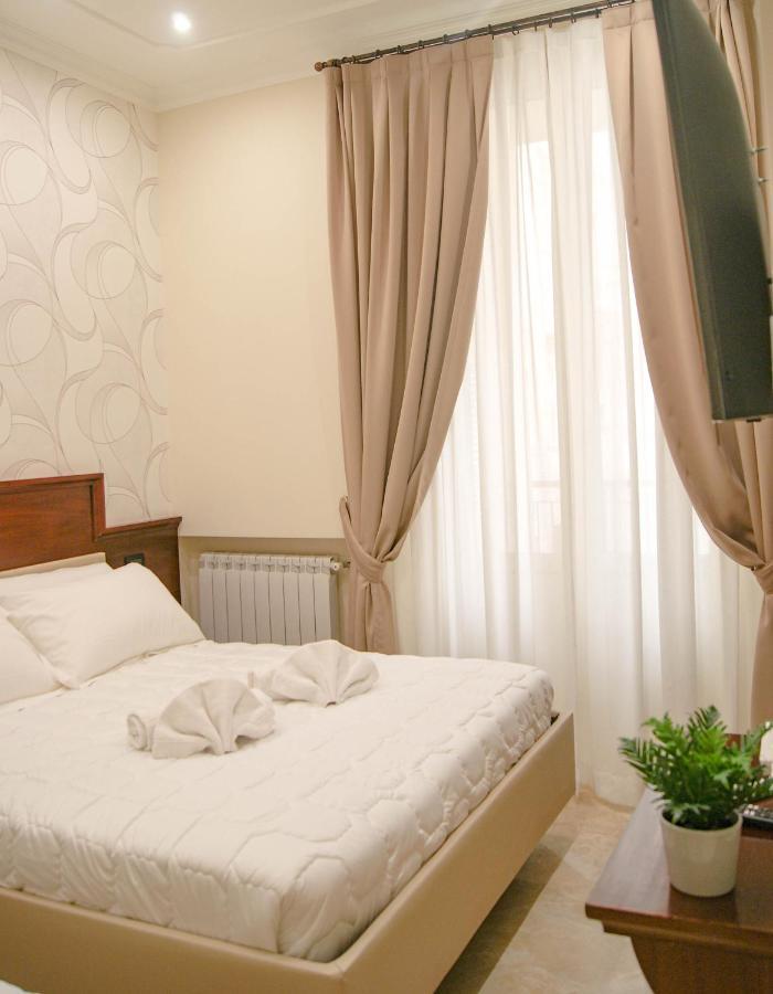 Esposizione Boutique Hotel 3*