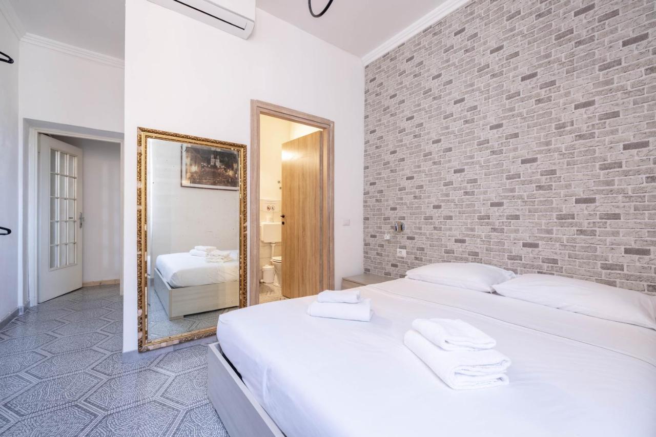 Vg Piazza Navona 5 Stelle Montecitorio Guest house *