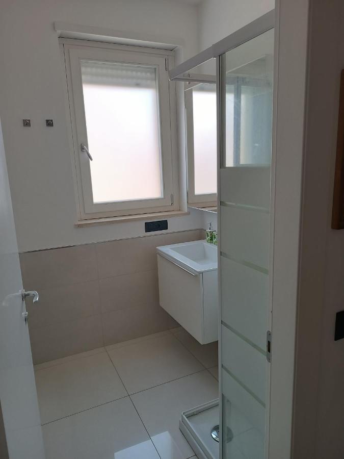 Per 4, Metro B Monti Tiburtini, Ac, Wi-fi Apartamento