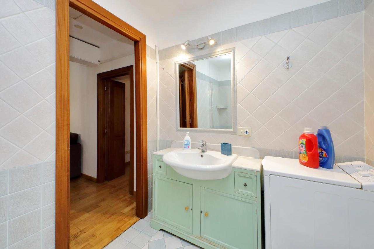 Vatican Spacious Modi Apartment *