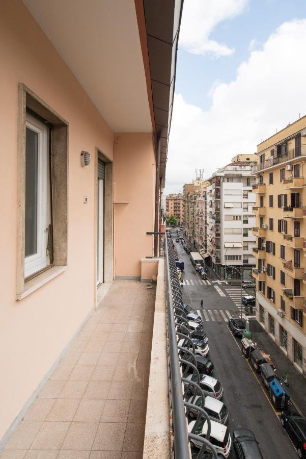 Apartment Mr. Brown - Camillo Rome