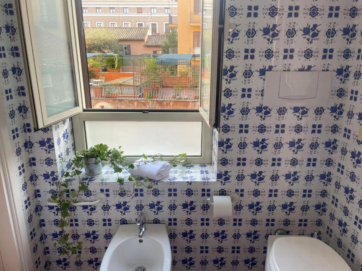 Apartment Borgo Pio Exclusive Rome