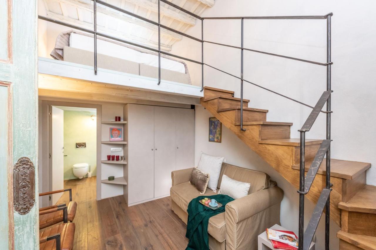 Apartment Design Near Spanish Step *