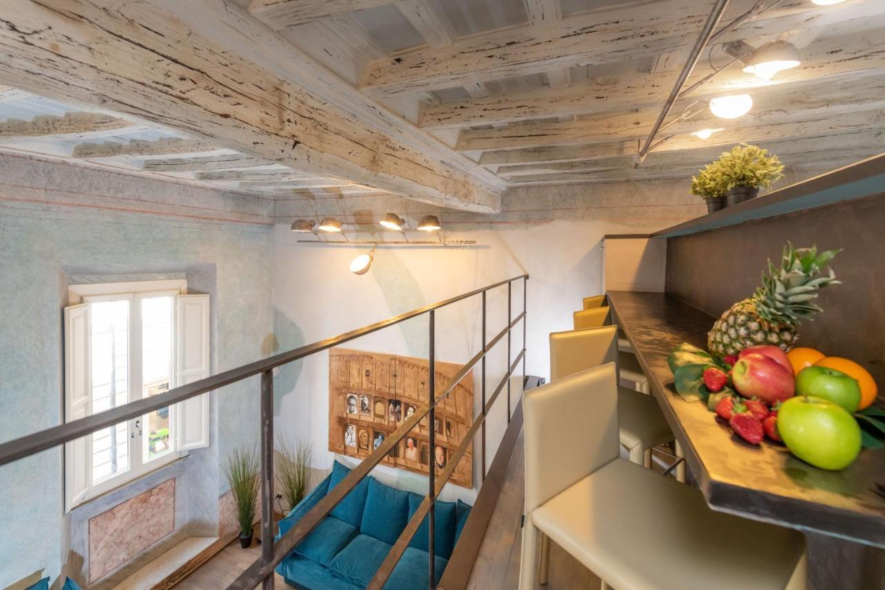 Design Near Spanish Step Apartment Rome