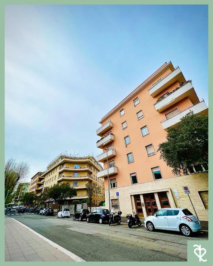 Apartment Romesweetrome *