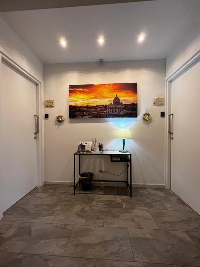 Vatican's Appartement *