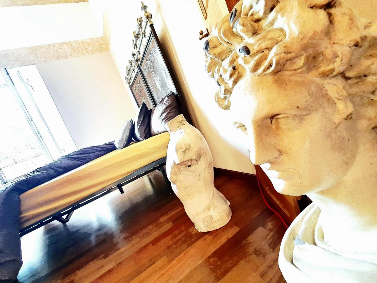 1878s By Aat- Luxury Historic House Piazza Di Spagna Rome