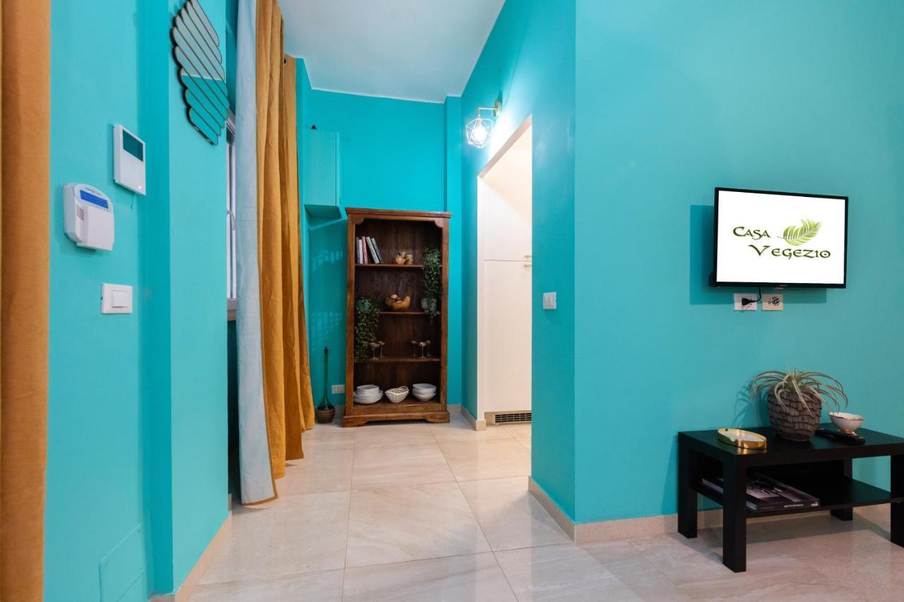 Casa Vegezio Near Vatican Museum And Metro Cipro Private Garden Check-in From 3 Pm To 10 Pm * Rome