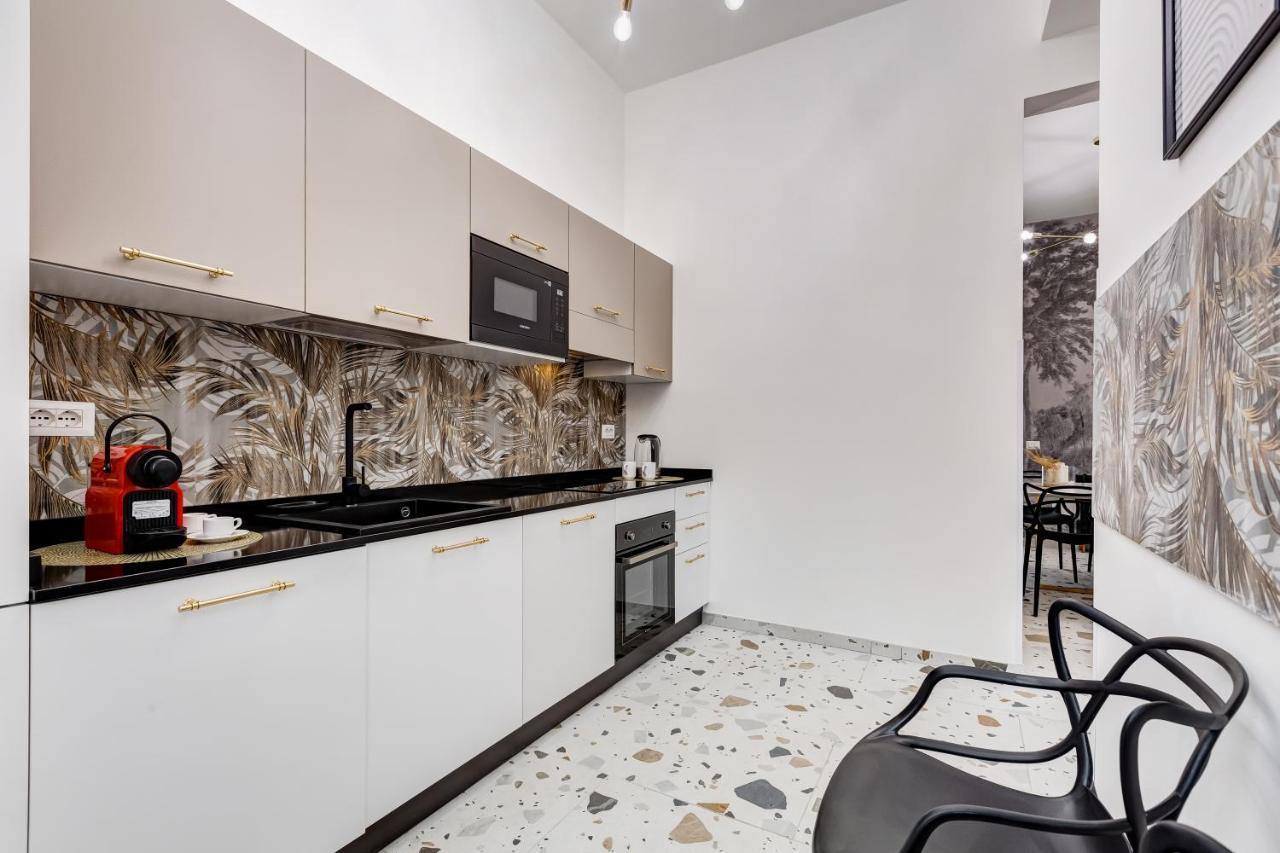 Villa Chiara - A New Luxury Star Is Born In Rome!