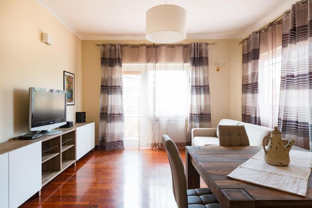 Appartement Delizioso Attico A Talenti