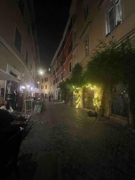 Casa Tasteverina Appartement *