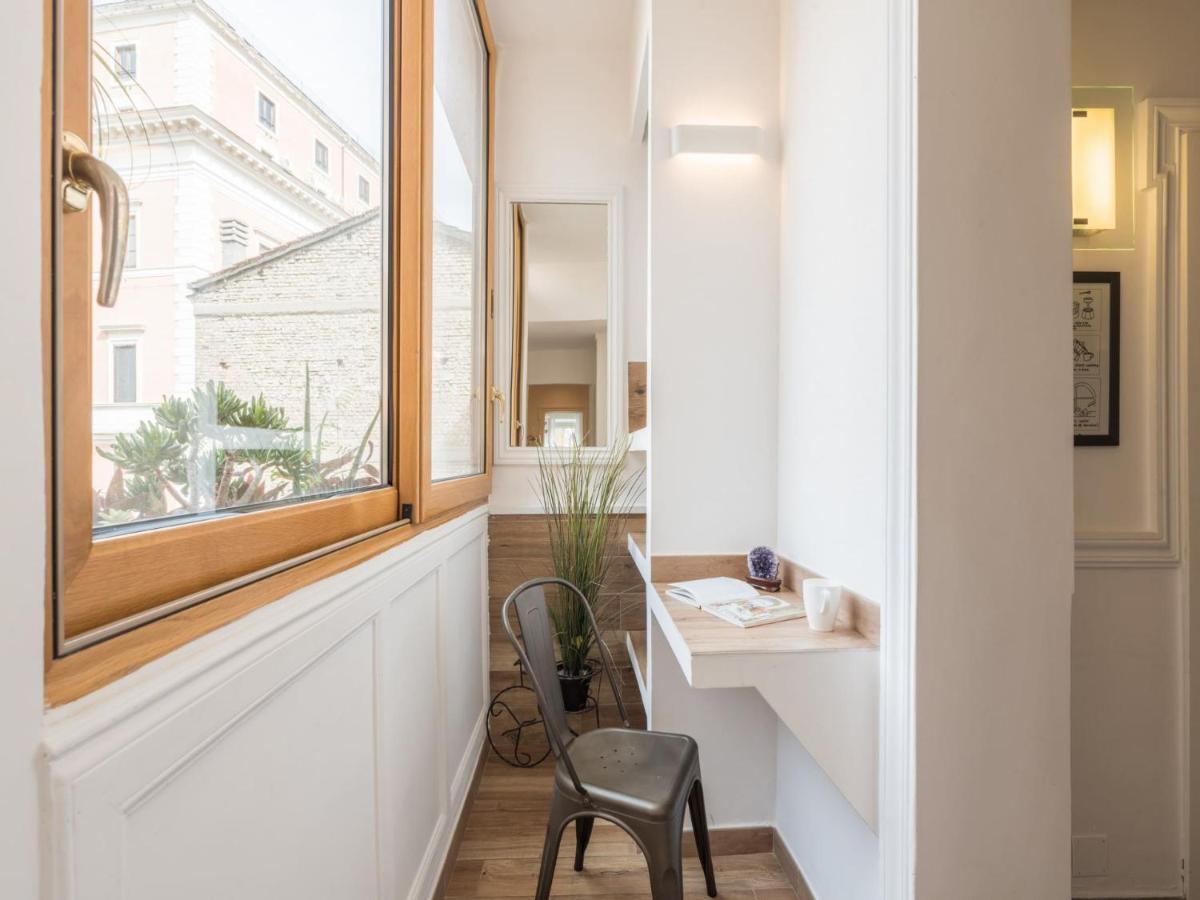 The Best Rent - Elegant Three-bedroom A Few Steps From Fontana Di Trevi Appartement *