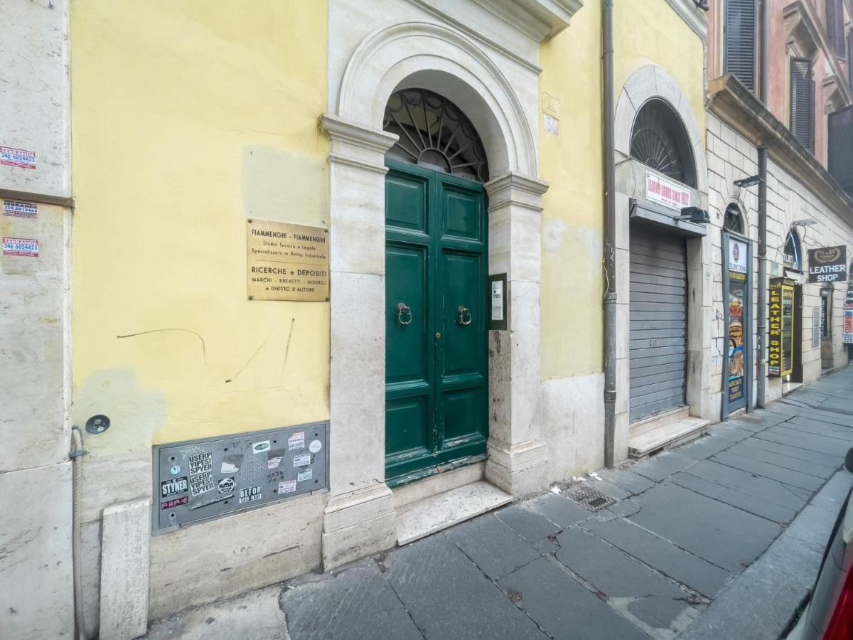 The Best Rent - Elegant Three-bedroom A Few Steps From Fontana Di Trevi Appartement