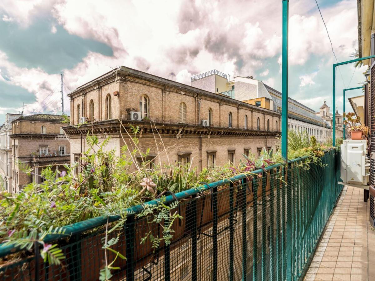 The Best Rent - Elegant Three-bedroom A Few Steps From Fontana Di Trevi Appartement *
