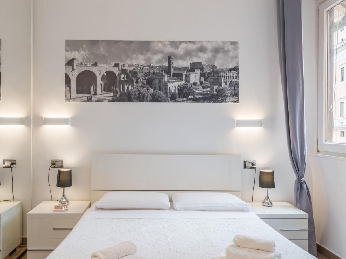 The Best Rent - Elegant Three-bedroom A Few Steps From Fontana Di Trevi Appartement *