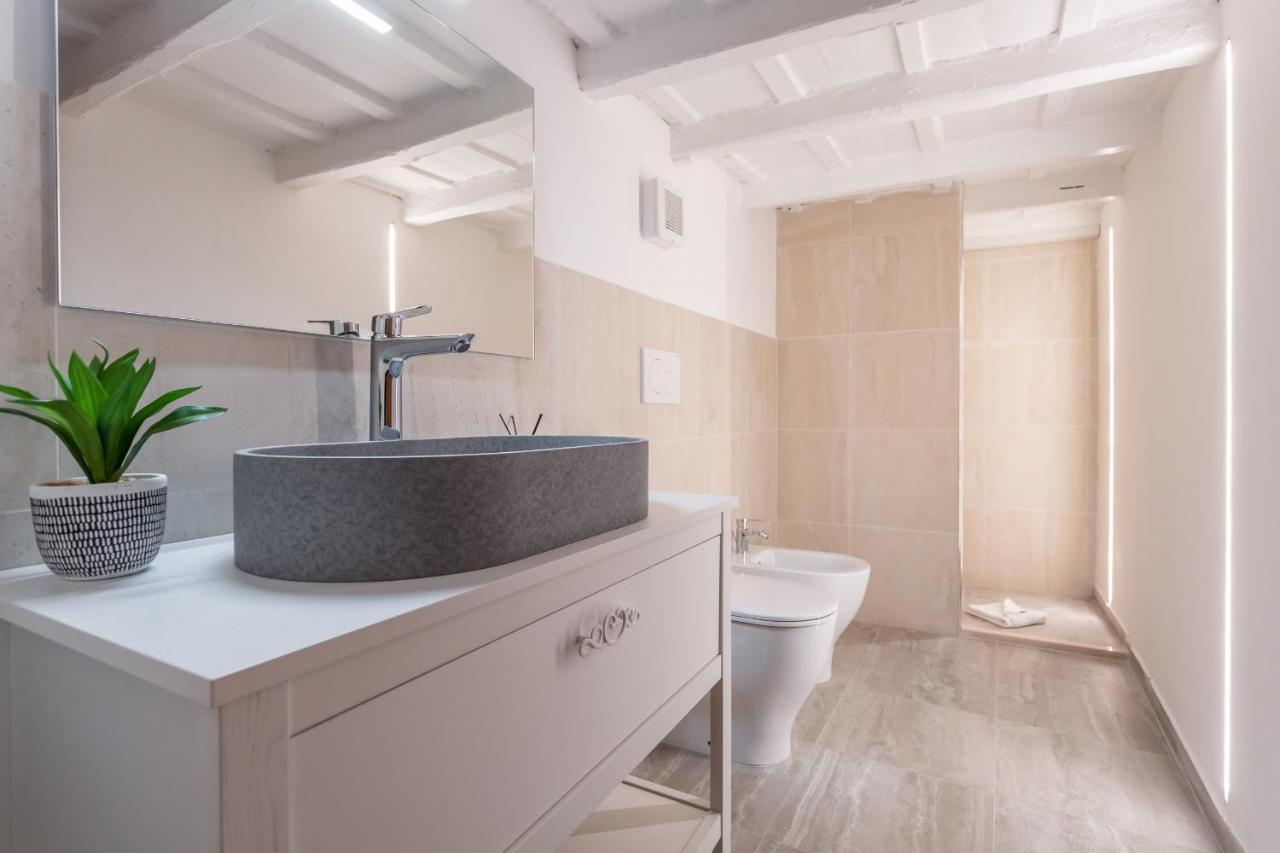 Apartment Trastevere San Calisto 3 Bdr Rome