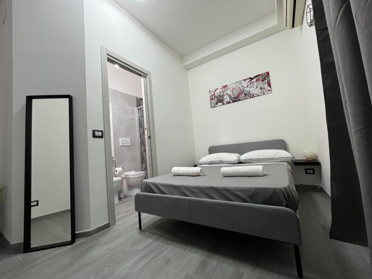 Dm * Rome