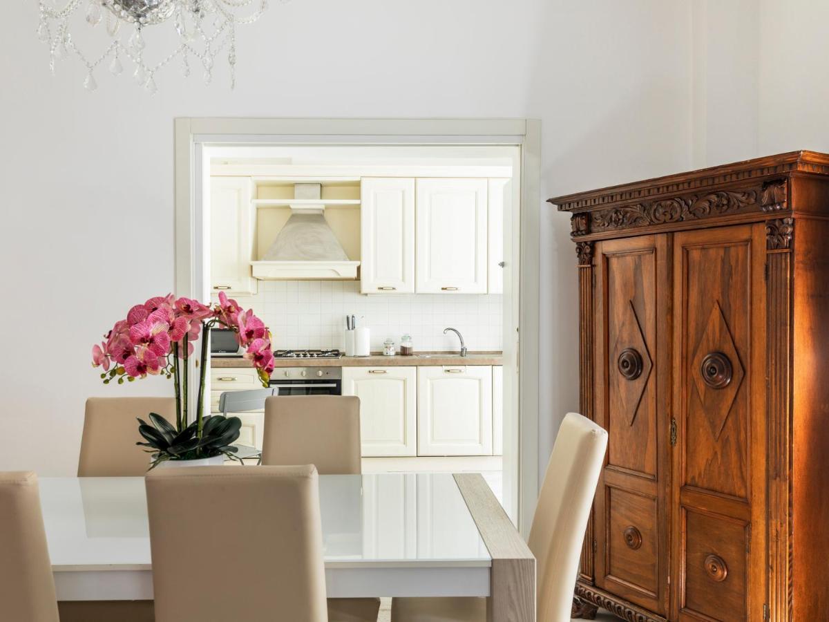 Fcr Gracchi Vatican Apartment