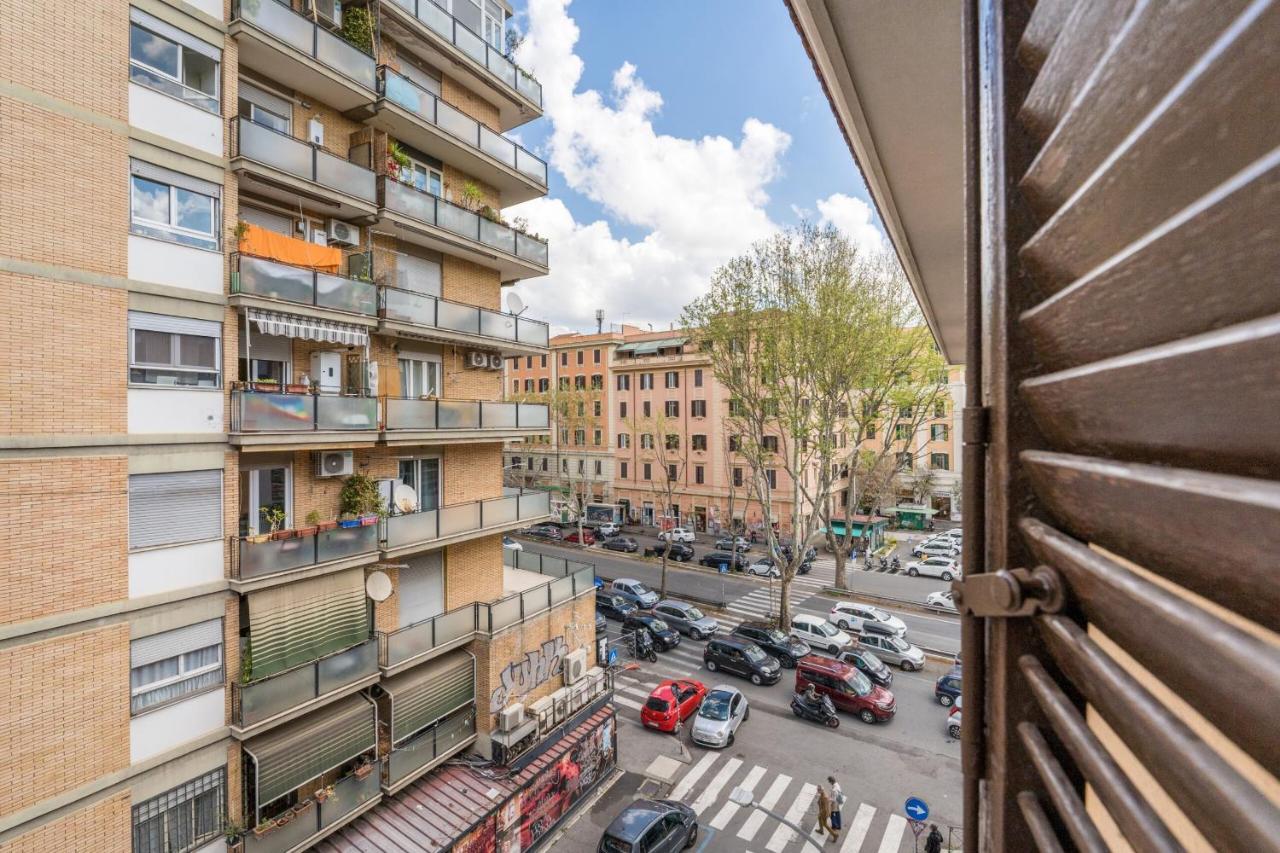 Piramide Maison d'hôtes Rome