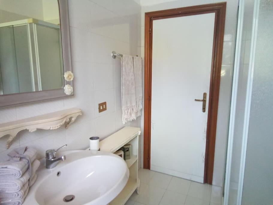 Residenza Nella Campagna Di Capitale. Holiday home