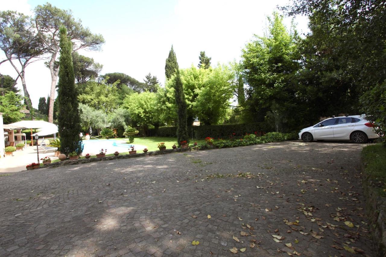 Appia Antica 1br With Swimming Pool Apartment Rome