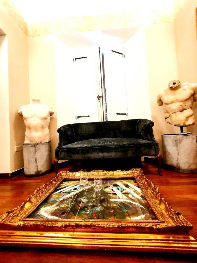 1878s By Aat- Luxury Historic House Piazza Di Spagna Apartment Rome