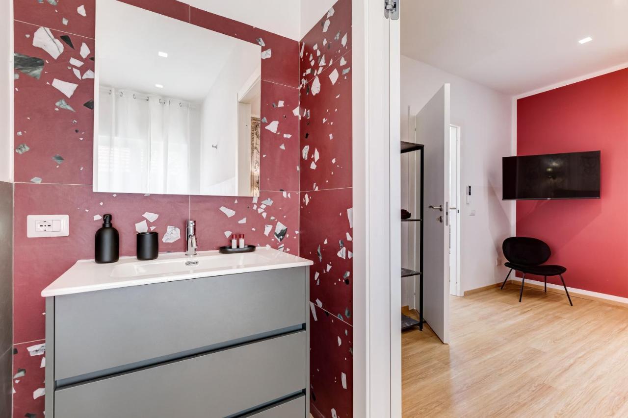 Chiara - A New Luxury Star Is Born In Rome! Villa