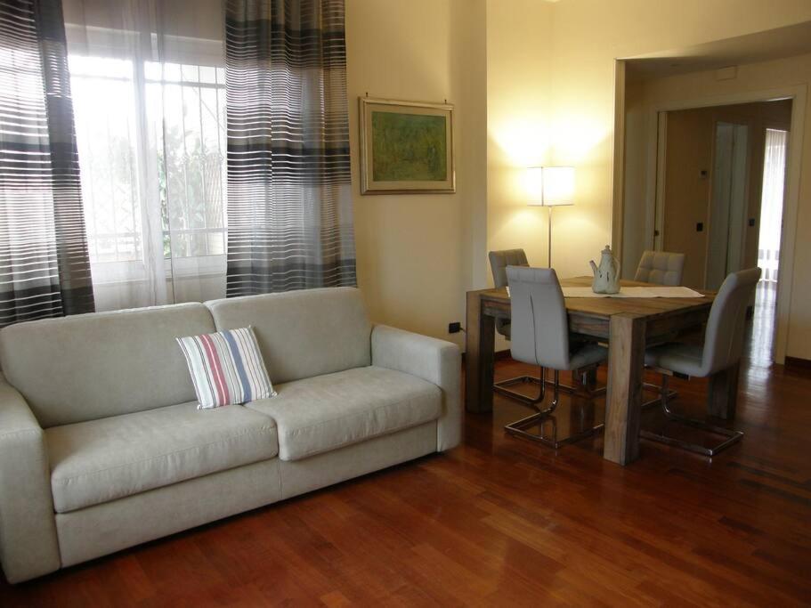 Appartement Delizioso Attico A Talenti *