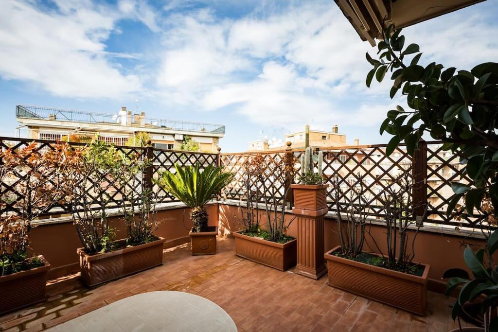 Delizioso Attico A Talenti Appartement *