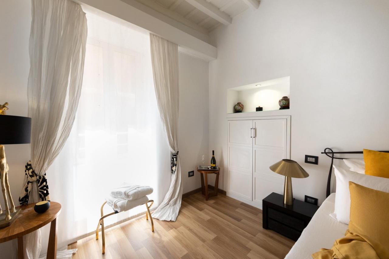 Guest house Barcaccia Luxury 2*