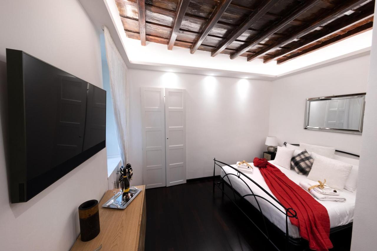 Barcaccia Luxury Guest house Rome