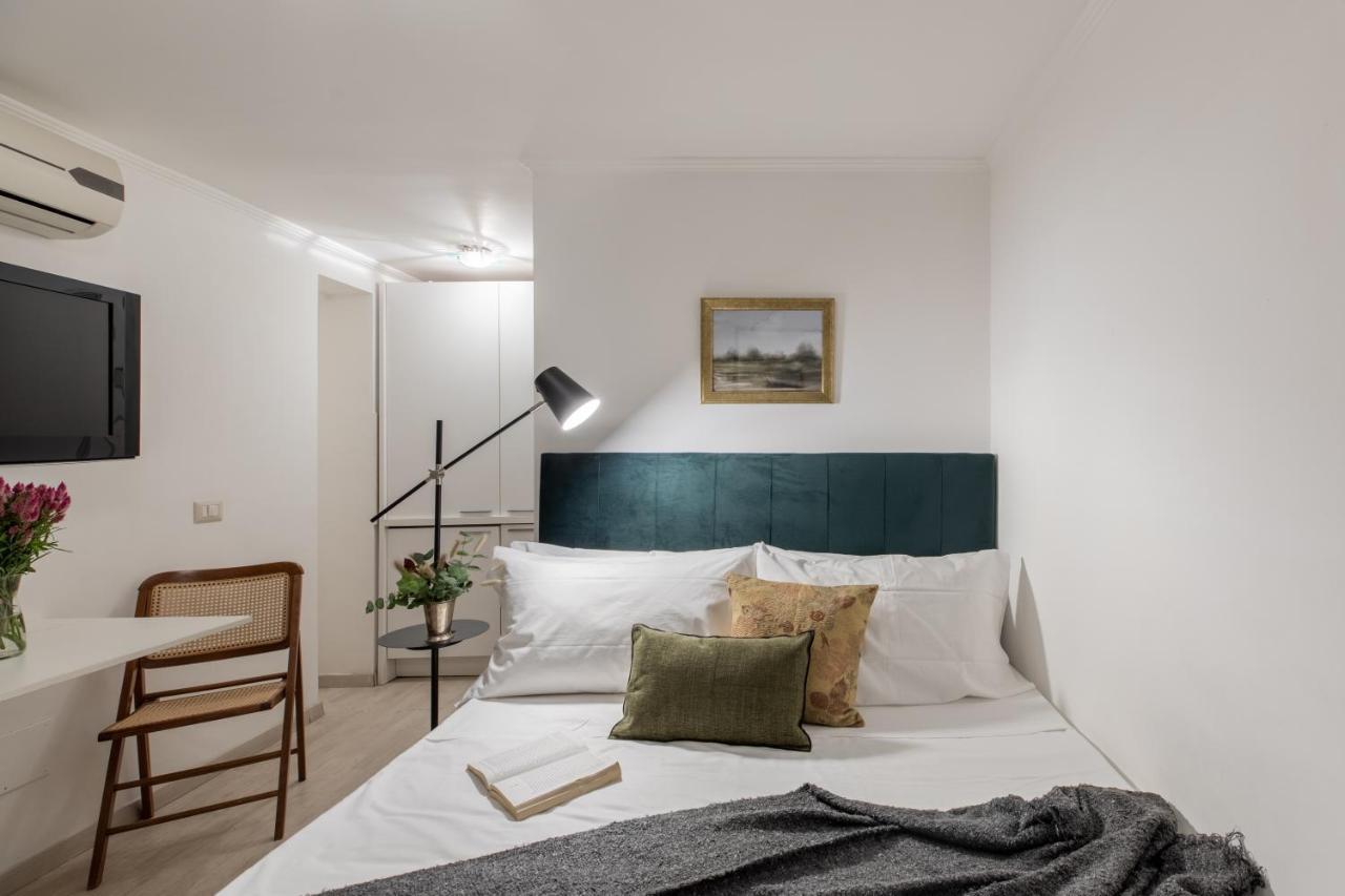 Basic - 350 M Far From Fontana Di Trevi Apartment Rome