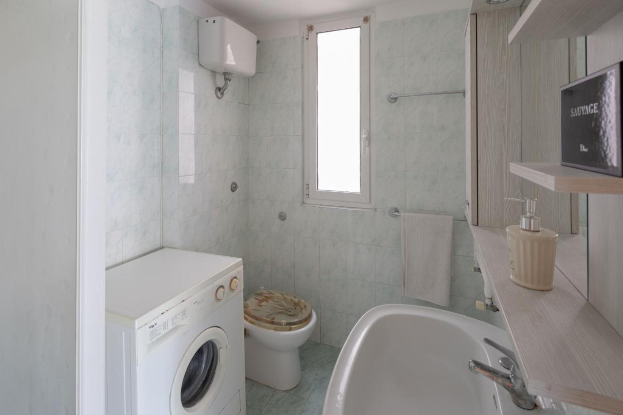 Apartment Eur Mostacciano - 6 Ospiti Wifi Ac Rome