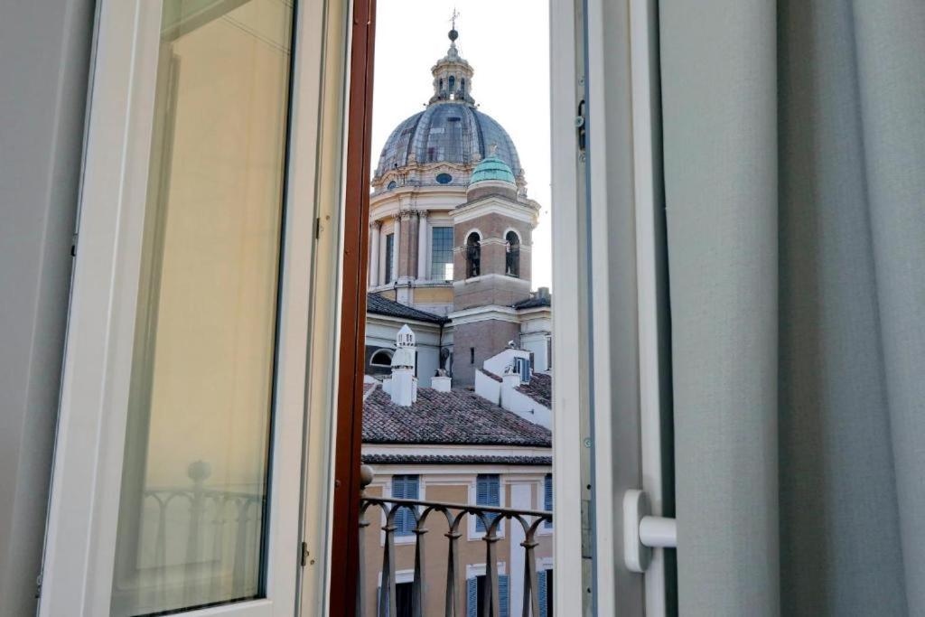 Della Croce * Rome