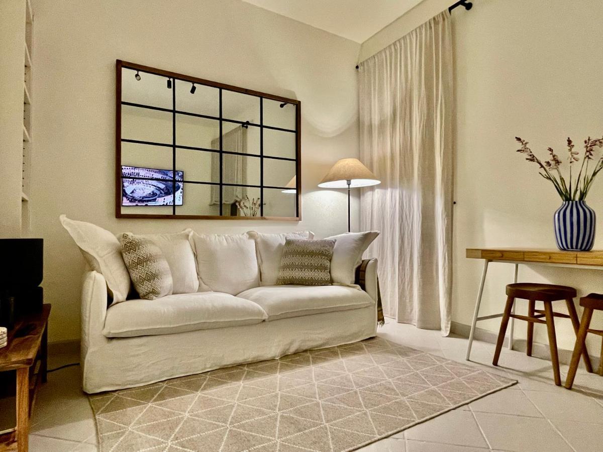 In The Heart Of Apartment *