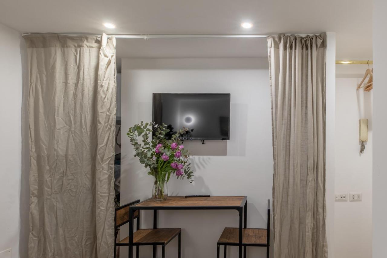 Apartment Comfy X2 - Trastevere District! Rome