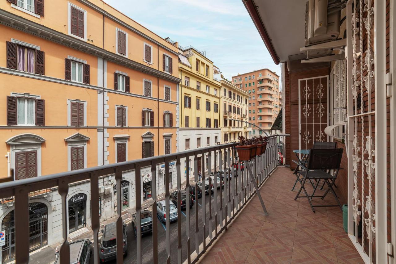 Piazza Re Di Comfy * Roma