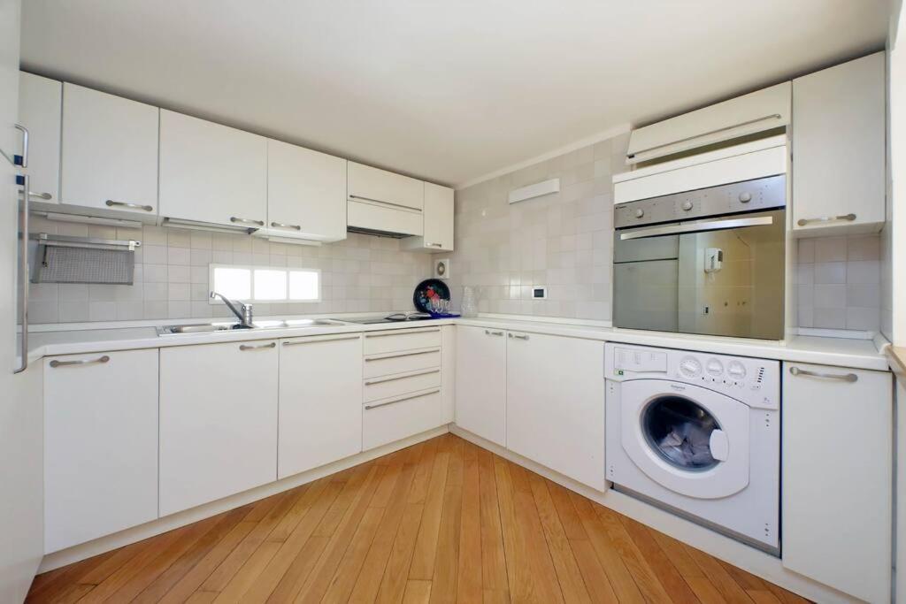 Apartment Barberini Rome